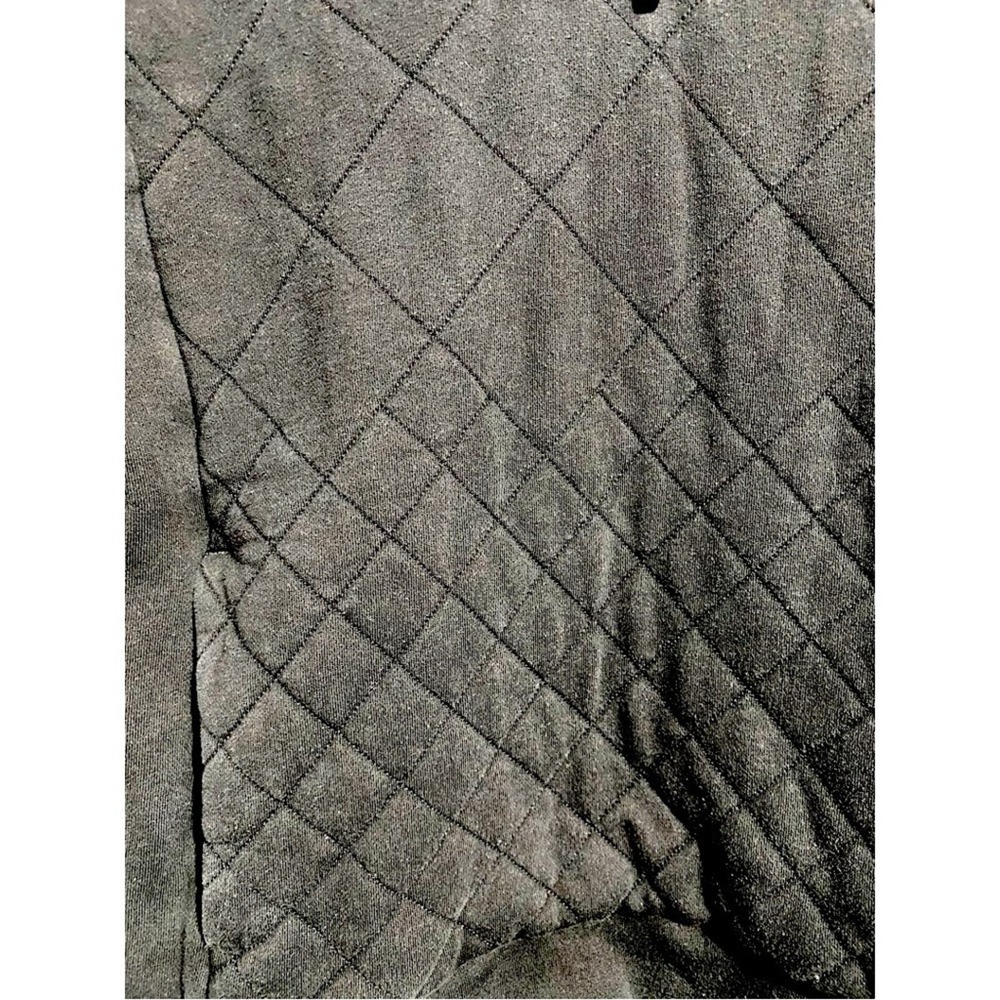 Lululemon black quilted forever warm pullover in excellent condition women's 8 - Picture 6 of 10